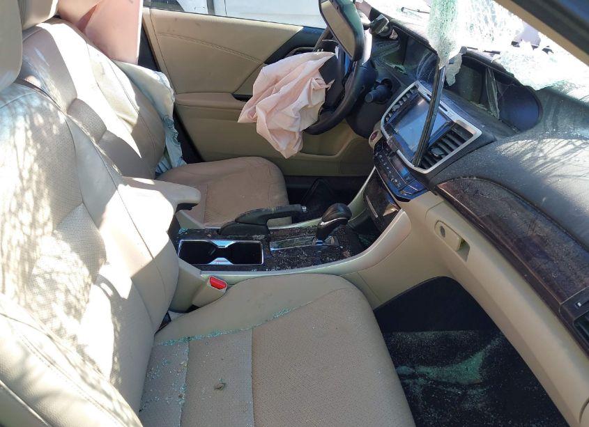 Photo 5 of 2016 Honda Accord EX-L V-6 (VIN 1HGCR3F84GA015947)