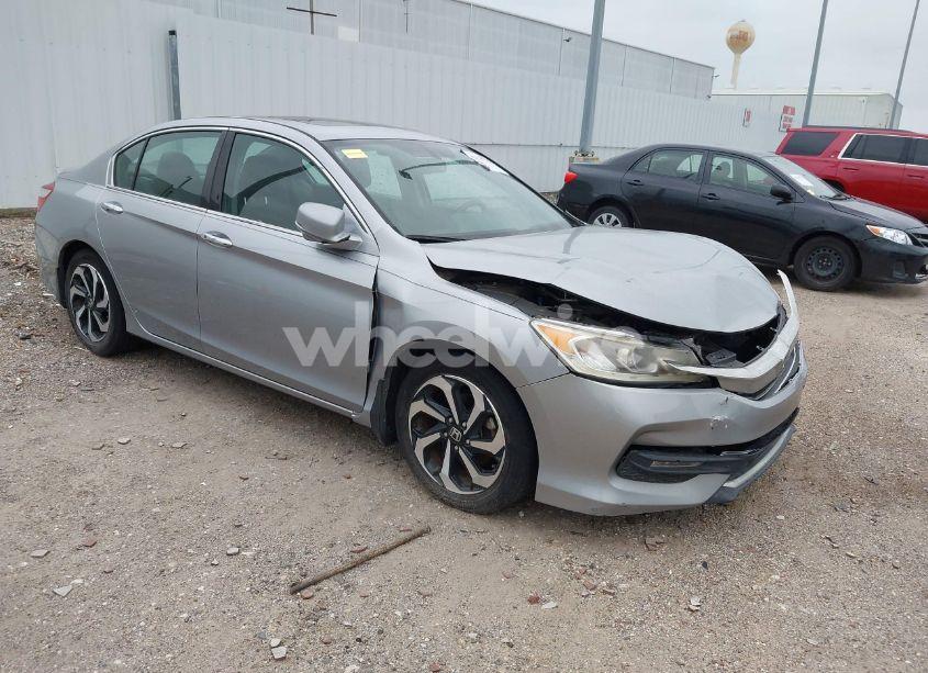 2016 Honda Accord EX-L V-6 (VIN 1HGCR3F84GA021103) main photo
