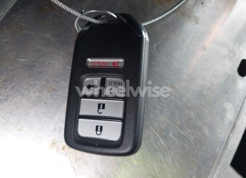 Photo 11 of 2016 Honda Accord EX-L V-6 (VIN 1HGCR3F84GA021103)