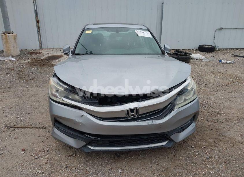 Photo 12 of 2016 Honda Accord EX-L V-6 (VIN 1HGCR3F84GA021103)