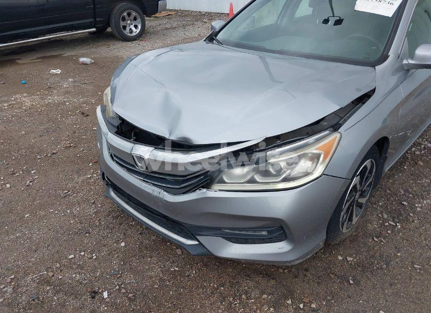 Photo 6 of 2016 Honda Accord EX-L V-6 (VIN 1HGCR3F84GA021103)