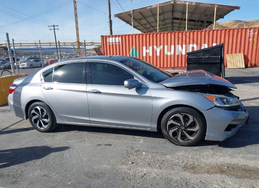 Photo 13 of 2017 Honda Accord EX-L V6 (VIN 1HGCR3F84HA035973)
