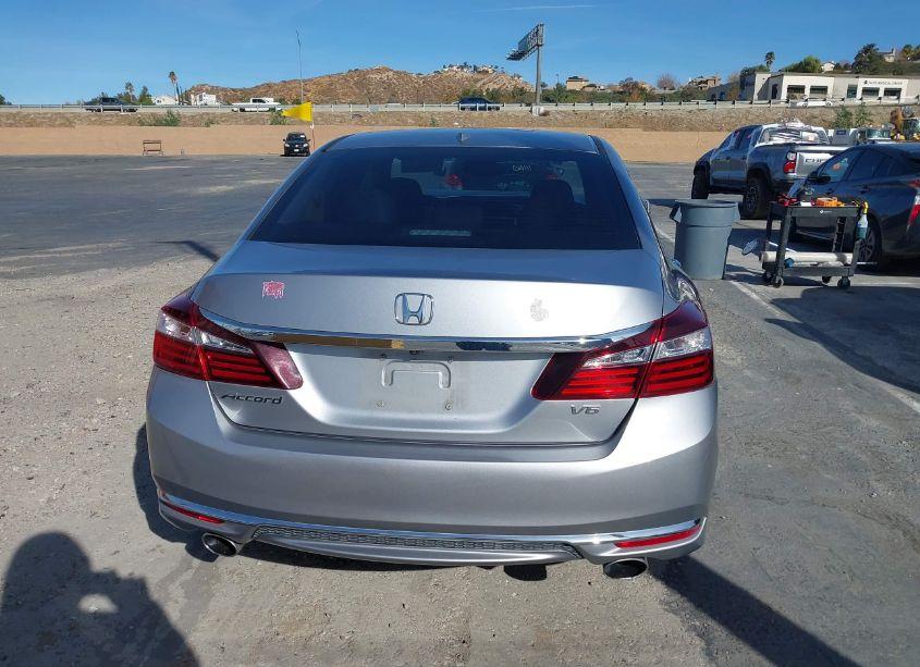 Photo 16 of 2017 Honda Accord EX-L V6 (VIN 1HGCR3F84HA035973)