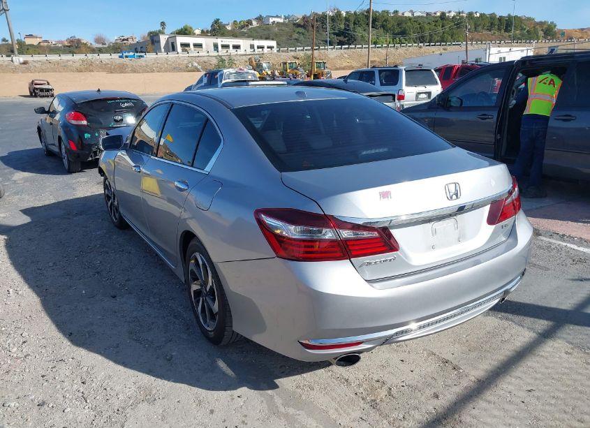 Photo 3 of 2017 Honda Accord EX-L V6 (VIN 1HGCR3F84HA035973)