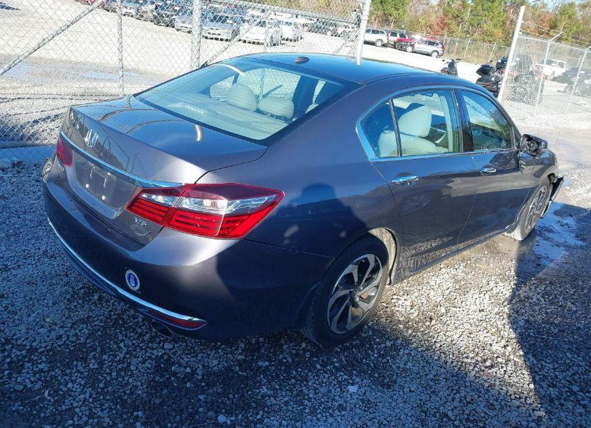 Photo 4 of 2017 Honda Accord EX-L V6 (VIN 1HGCR3F84HA037481)