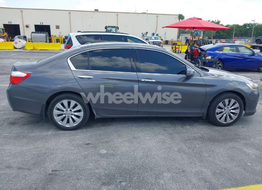 Photo 13 of 2013 Honda Accord EX-L V-6 (VIN 1HGCR3F85DA007917)