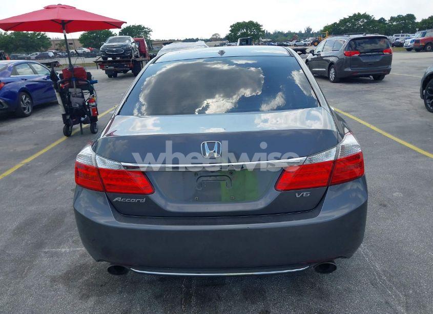 Photo 16 of 2013 Honda Accord EX-L V-6 (VIN 1HGCR3F85DA007917)