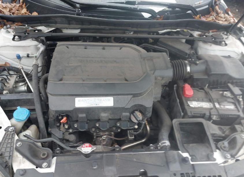 Photo 10 of 2013 Honda Accord EX-L V-6 (VIN 1HGCR3F85DA007982)