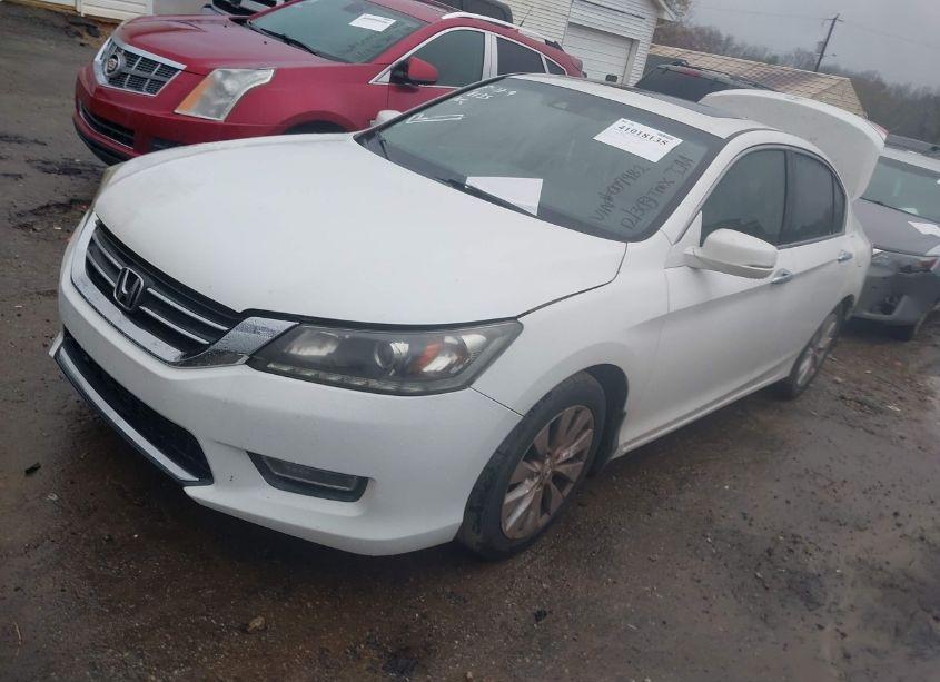 Photo 2 of 2013 Honda Accord EX-L V-6 (VIN 1HGCR3F85DA007982)