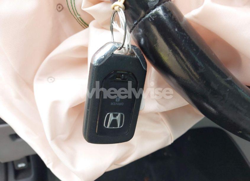 Photo 11 of 2013 Honda Accord EX-L V-6 (VIN 1HGCR3F85DA008128)