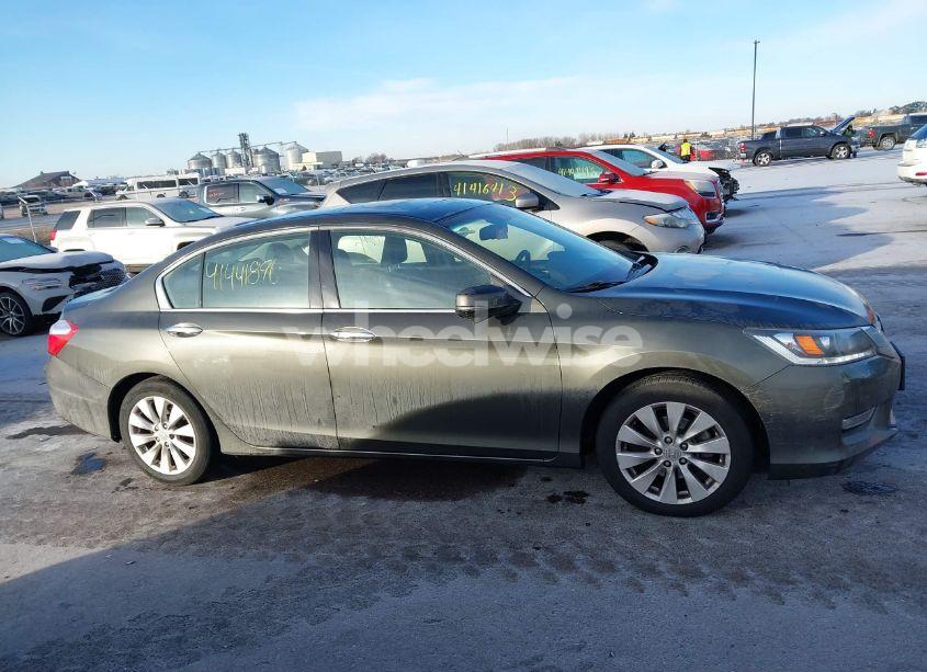 Photo 13 of 2013 Honda Accord EX-L V-6 (VIN 1HGCR3F85DA008937)