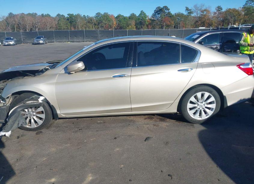 Photo 15 of 2013 Honda Accord EX-L V-6 (VIN 1HGCR3F85DA011188)