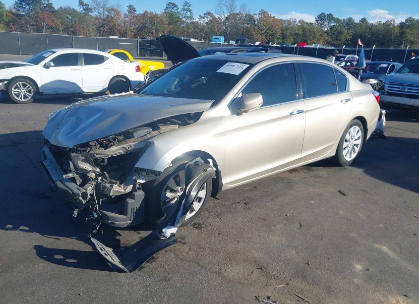 Photo 2 of 2013 Honda Accord EX-L V-6 (VIN 1HGCR3F85DA011188)