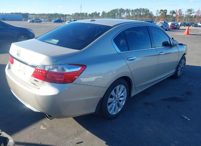 Photo 4 of 2013 Honda Accord EX-L V-6 (VIN 1HGCR3F85DA011188)