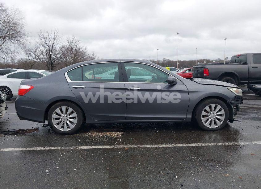 Photo 13 of 2013 Honda Accord EX-L V-6 (VIN 1HGCR3F85DA013328)