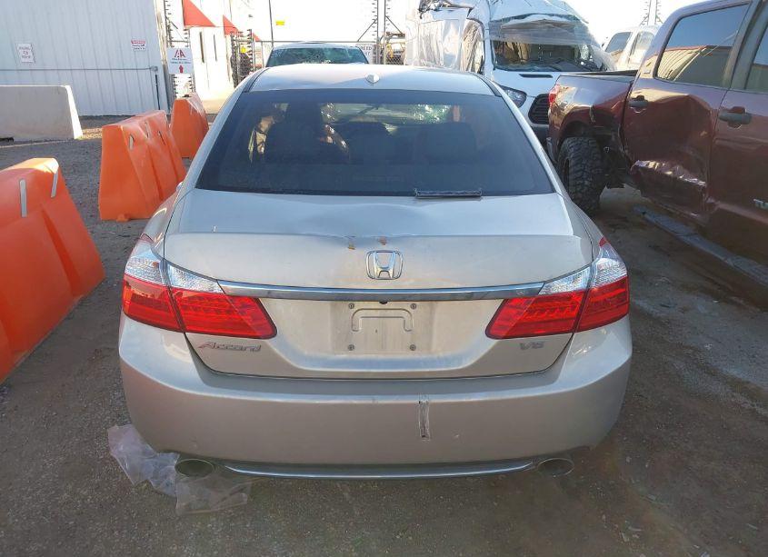 Photo 14 of 2013 Honda Accord EX-L V-6 (VIN 1HGCR3F85DA032347)