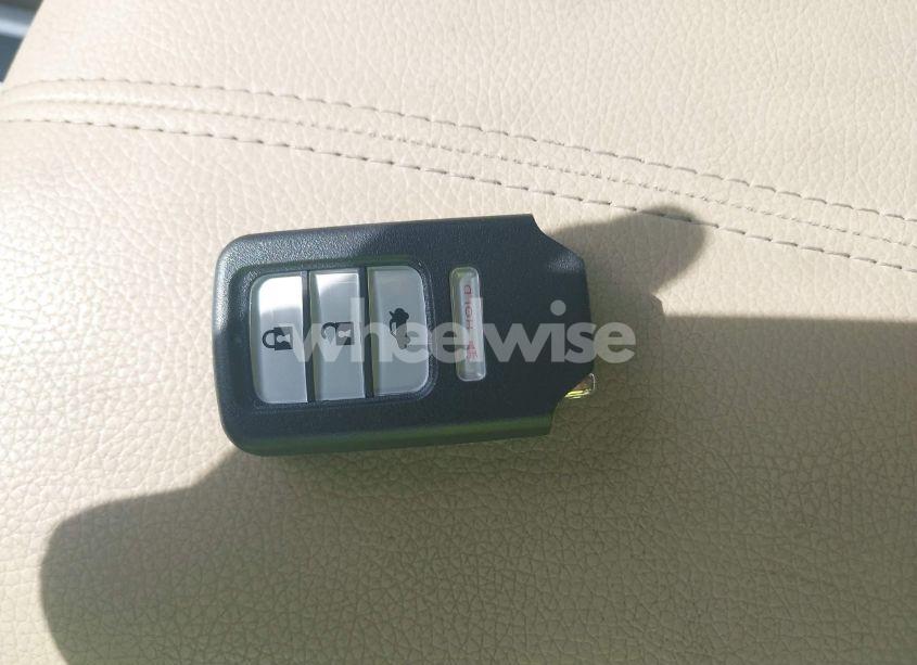 Photo 11 of 2013 Honda Accord EX-L V-6 (VIN 1HGCR3F85DA039458)