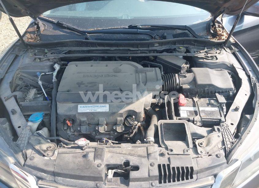 Photo 10 of 2014 Honda Accord EX-L V-6 (VIN 1HGCR3F85EA009135)