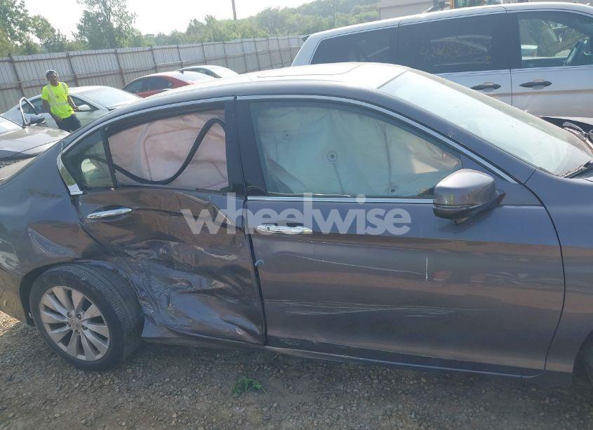 Photo 13 of 2014 Honda Accord EX-L V-6 (VIN 1HGCR3F85EA009135)