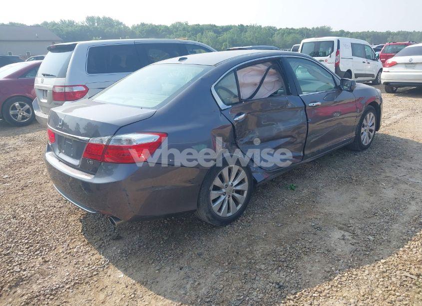 Photo 4 of 2014 Honda Accord EX-L V-6 (VIN 1HGCR3F85EA009135)