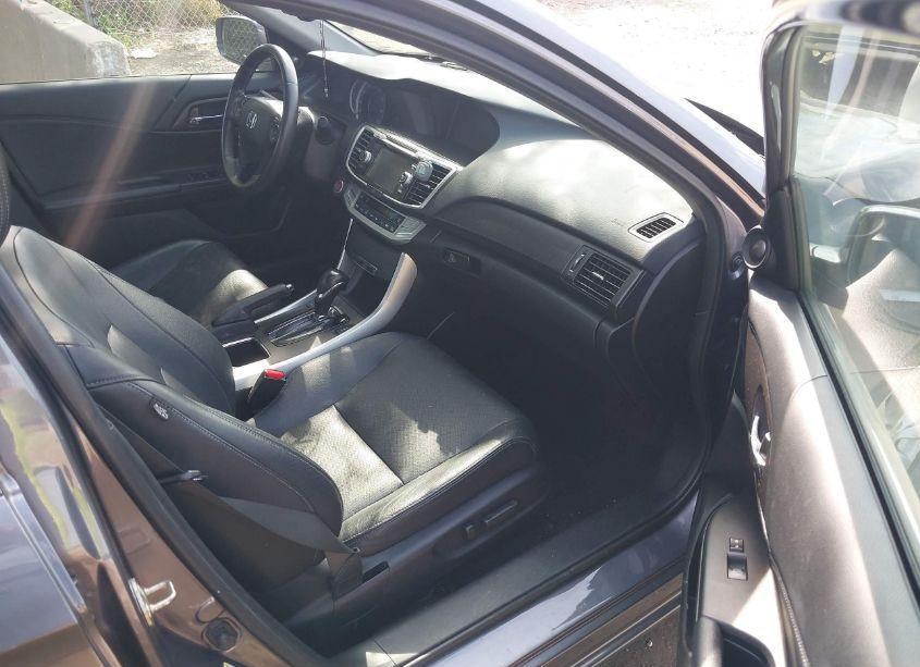 Photo 5 of 2014 Honda Accord EX-L V-6 (VIN 1HGCR3F85EA023987)