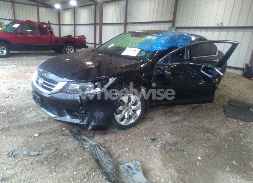 Photo 2 of 2015 Honda Accord EX-L V-6 (VIN 1HGCR3F85FA006530)