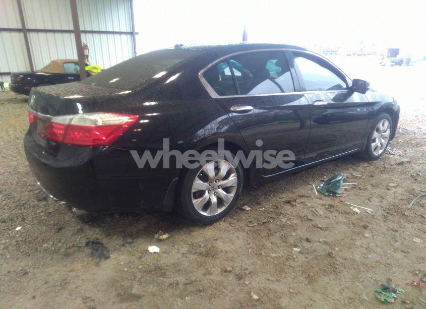Photo 4 of 2015 Honda Accord EX-L V-6 (VIN 1HGCR3F85FA006530)