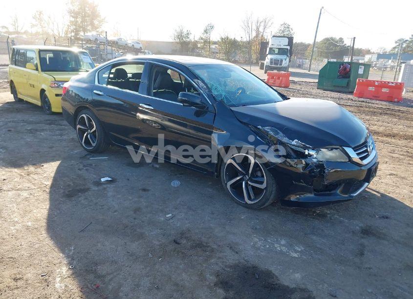 2015 Honda Accord EX-L V-6 (VIN 1HGCR3F85FA012019) main photo