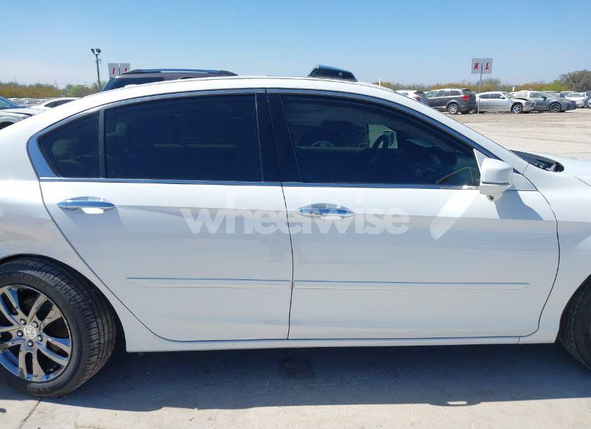 Photo 14 of 2015 Honda Accord EX-L V-6 (VIN 1HGCR3F85FA020251)