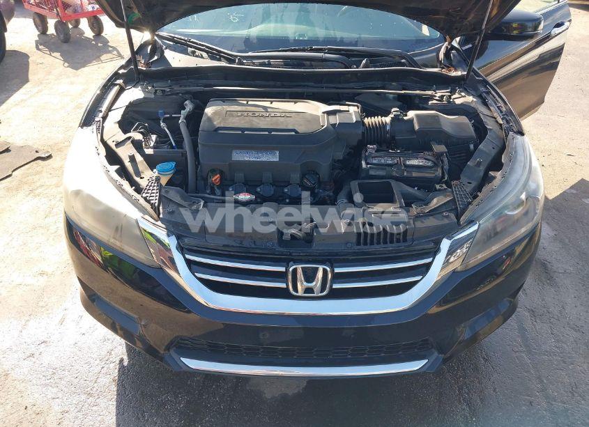 Photo 10 of 2015 Honda Accord EX-L V-6 (VIN 1HGCR3F85FA023196)