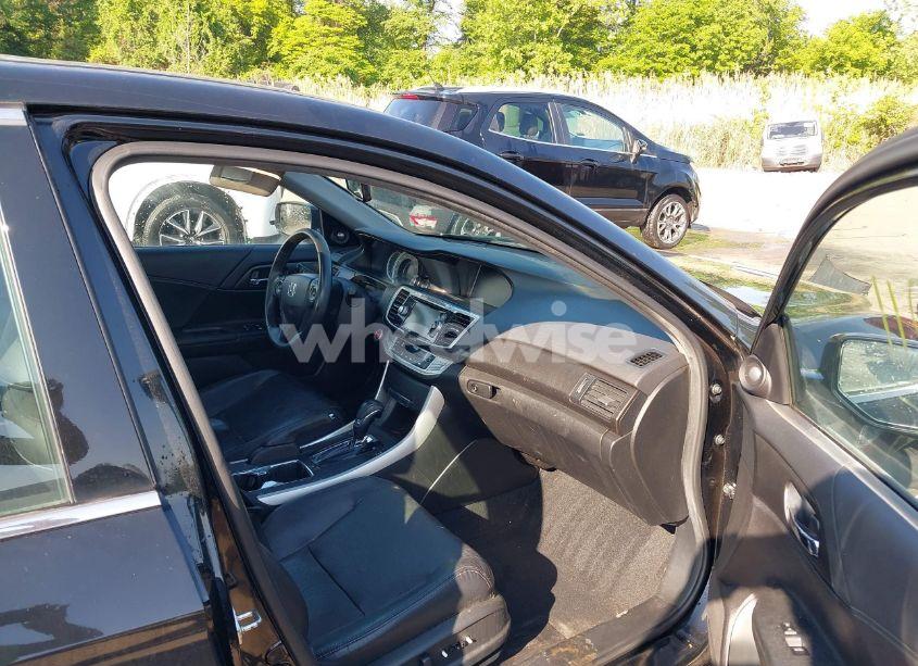 Photo 5 of 2015 Honda Accord EX-L V-6 (VIN 1HGCR3F85FA023196)