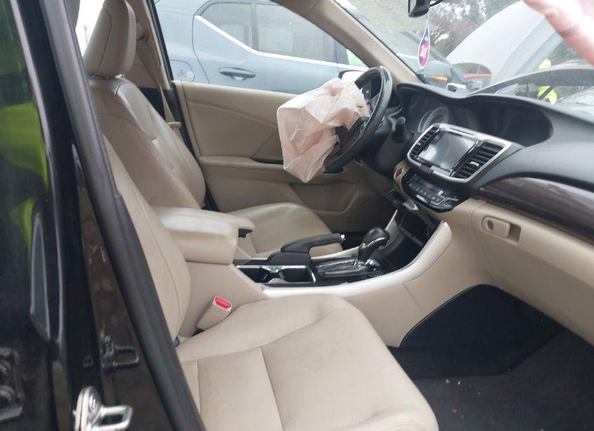 Photo 5 of 2016 Honda Accord EX-L V-6 (VIN 1HGCR3F85GA016914)