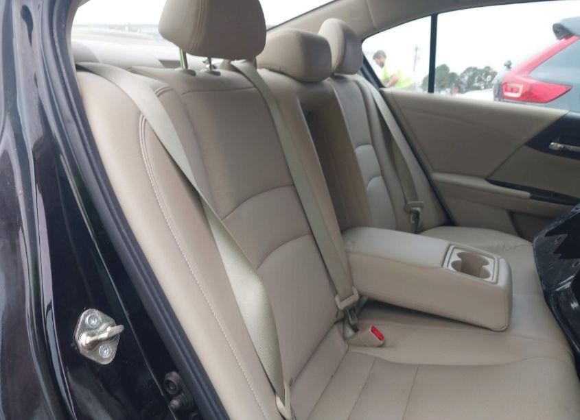 Photo 8 of 2016 Honda Accord EX-L V-6 (VIN 1HGCR3F85GA016914)