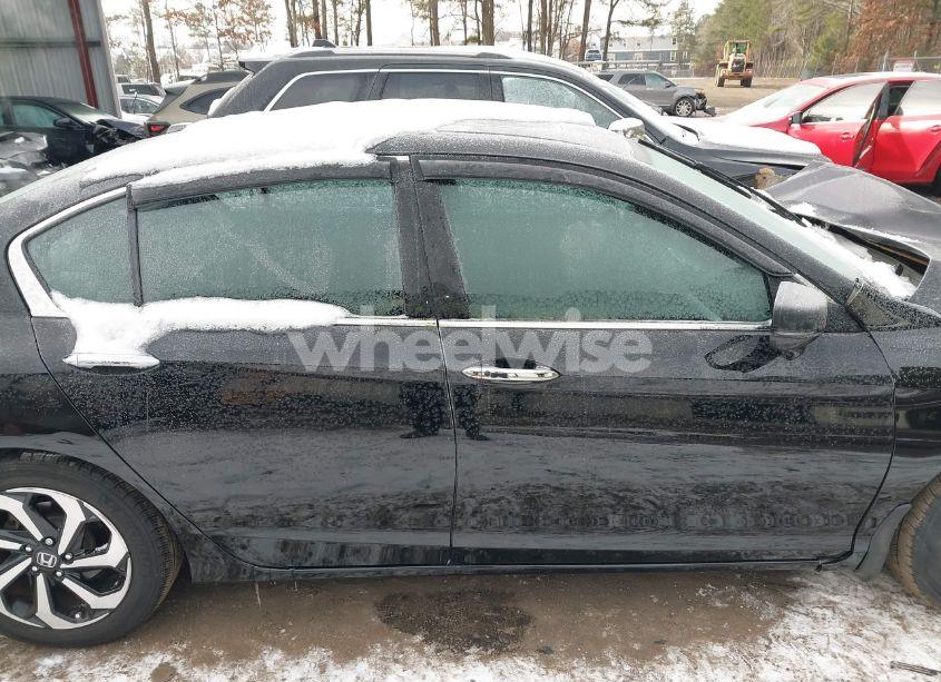 Photo 13 of 2016 Honda Accord EX-L V-6 (VIN 1HGCR3F85GA019294)