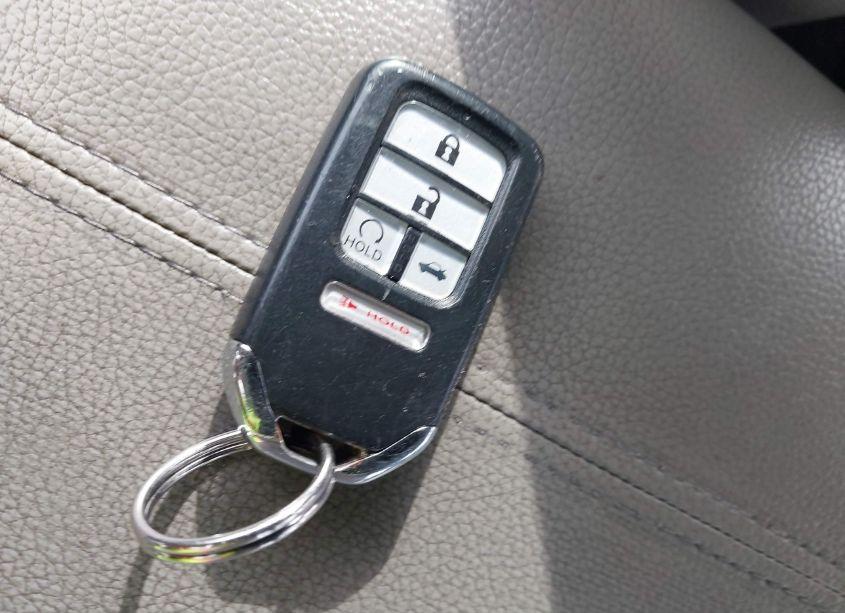 Photo 11 of 2016 Honda Accord EX-L V-6 (VIN 1HGCR3F85GA023040)