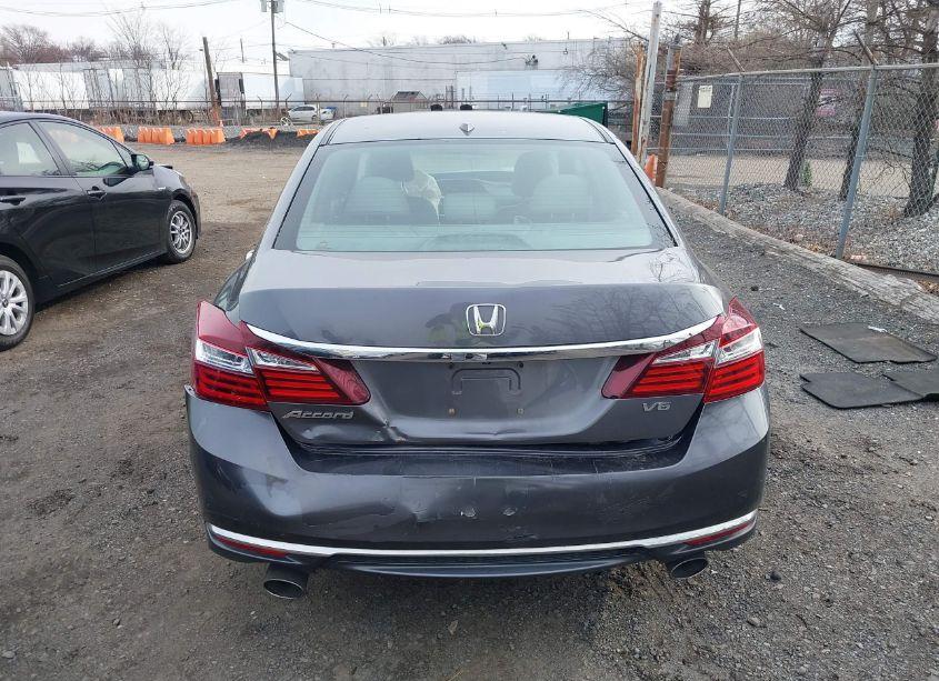 Photo 16 of 2016 Honda Accord EX-L V-6 (VIN 1HGCR3F85GA023040)