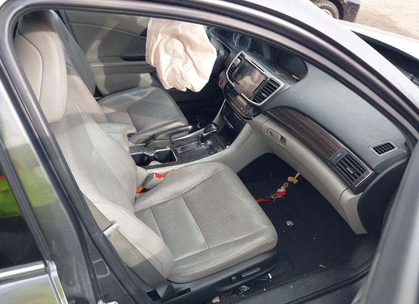 Photo 5 of 2016 Honda Accord EX-L V-6 (VIN 1HGCR3F85GA023040)