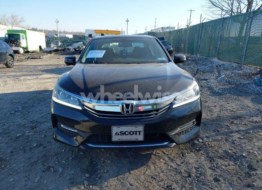 Photo 11 of 2016 Honda Accord EX-L V-6 (VIN 1HGCR3F85GA034667)