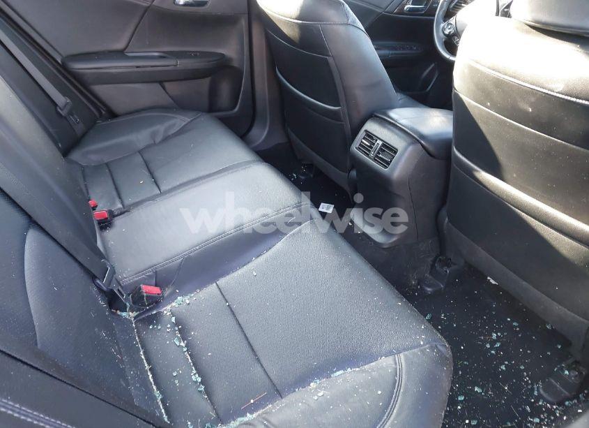 Photo 8 of 2016 Honda Accord EX-L V-6 (VIN 1HGCR3F85GA034667)