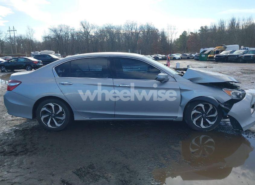 Photo 12 of 2017 Honda Accord EX-L V6 (VIN 1HGCR3F85HA035982)