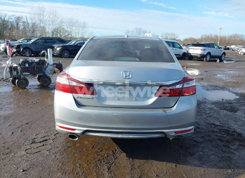 Photo 15 of 2017 Honda Accord EX-L V6 (VIN 1HGCR3F85HA035982)