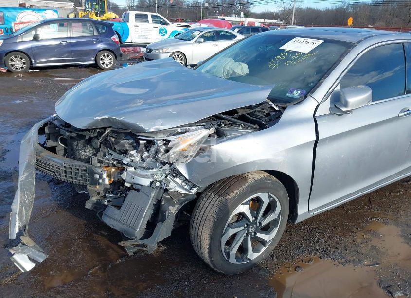 Photo 16 of 2017 Honda Accord EX-L V6 (VIN 1HGCR3F85HA035982)