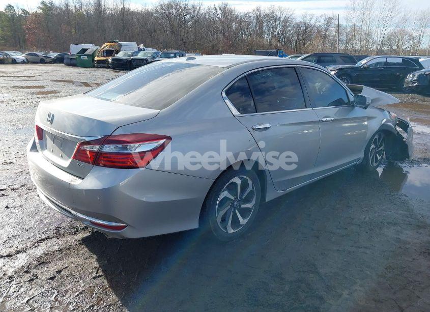 Photo 4 of 2017 Honda Accord EX-L V6 (VIN 1HGCR3F85HA035982)