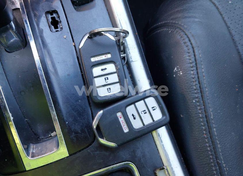 Photo 11 of 2013 Honda Accord EX-L V-6 (VIN 1HGCR3F86DA000412)