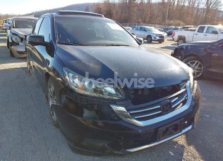 Photo 6 of 2013 Honda Accord EX-L V-6 (VIN 1HGCR3F86DA000412)