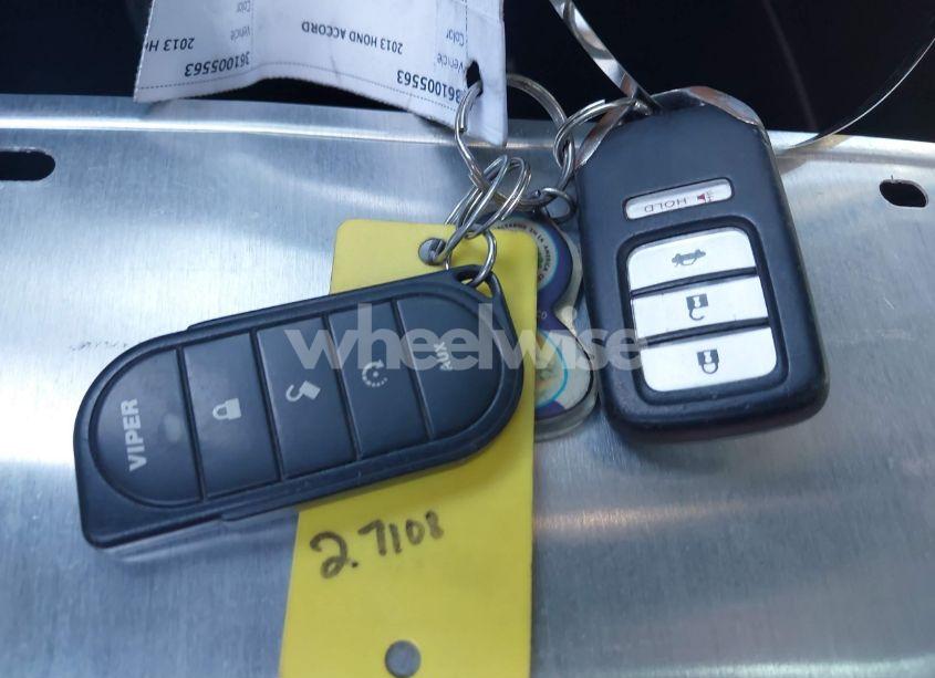 Photo 11 of 2013 Honda Accord EX-L V-6 (VIN 1HGCR3F86DA027108)