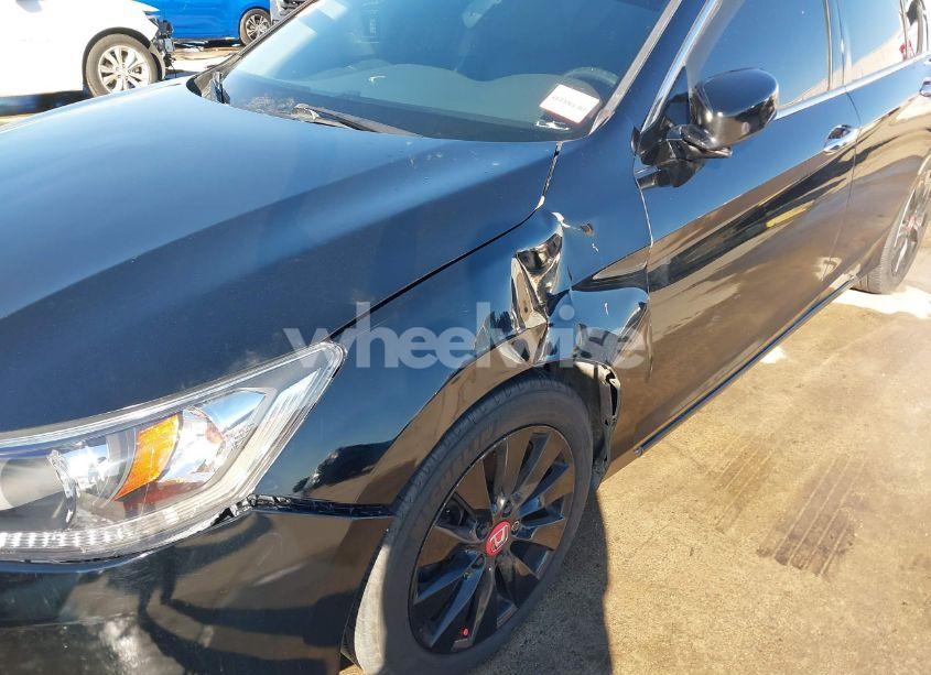 Photo 17 of 2013 Honda Accord EX-L V-6 (VIN 1HGCR3F86DA027108)