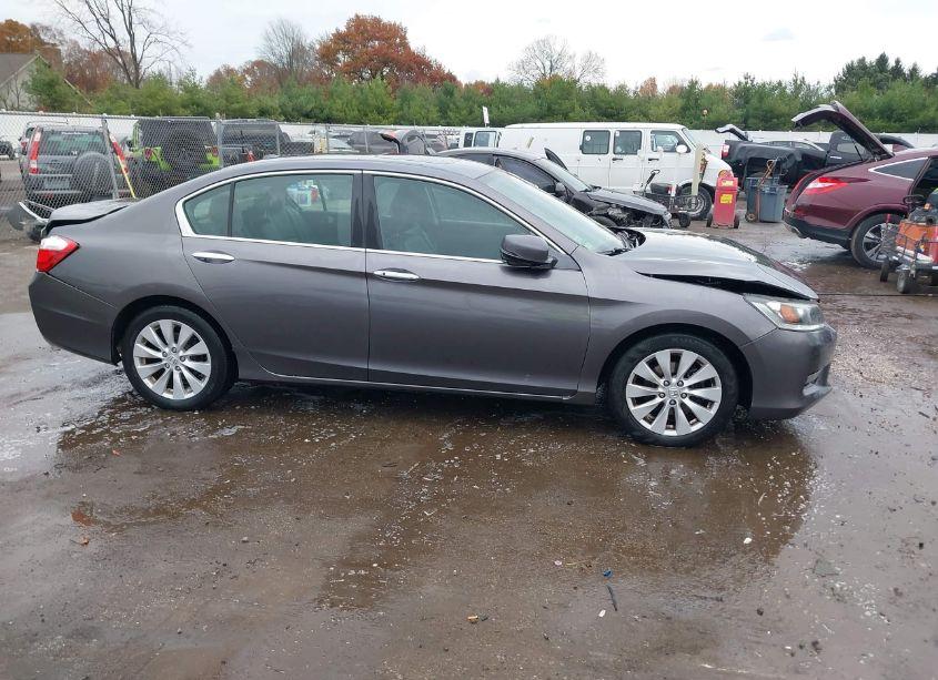 Photo 13 of 2014 Honda Accord EX-L V-6 (VIN 1HGCR3F86EA007118)