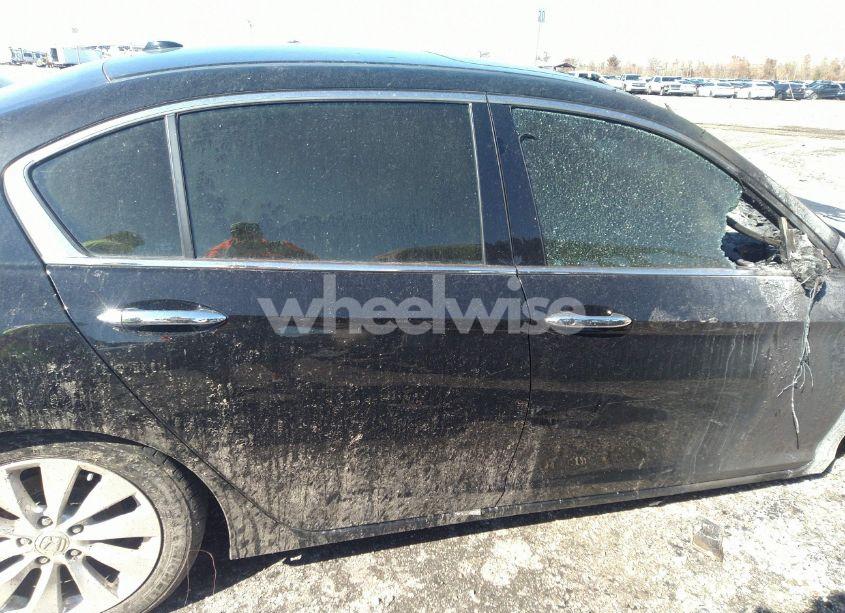 Photo 17 of 2014 Honda Accord EX-L V-6 (VIN 1HGCR3F86EA023173)