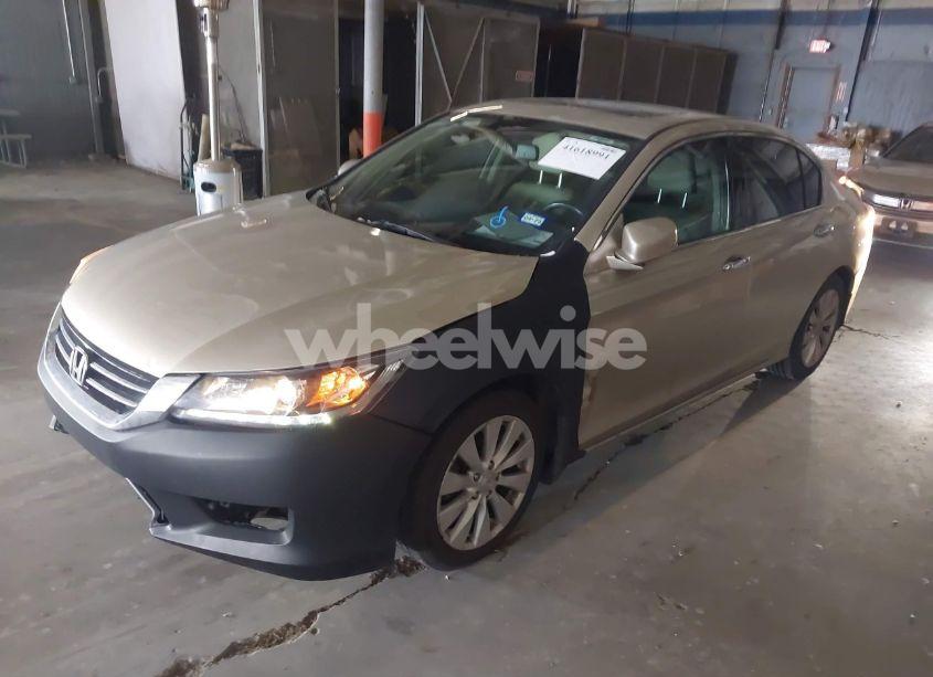 Photo 2 of 2014 Honda Accord EX-L V-6 (VIN 1HGCR3F86EA026669)